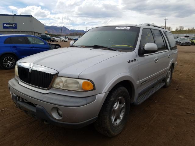 5LMPU28L5XLJ05986 - 1999 LINCOLN NAVIGATOR  照片 2