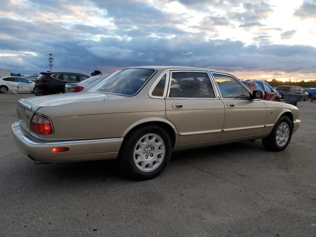 SAJHX1042XC855543 - 1999 JAGUAR XJ8 BEIGE photo 3