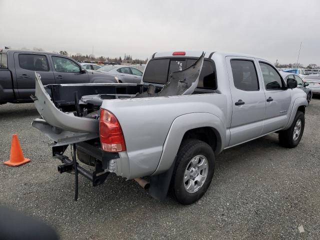 5TEJU62N97Z326779 - 2007 TOYOTA TACOMA DOUBLE CAB PRERUNNER SILVER photo 3