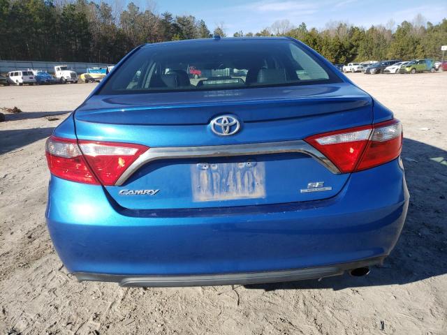 4T1BF1FK8GU571577 - 2016 TOYOTA CAMRY LE BLUE photo 6