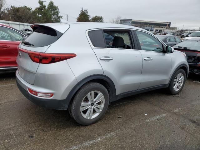 KNDPM3AC5K7515082 - 2019 KIA SPORTAGE LX SILVER photo 3