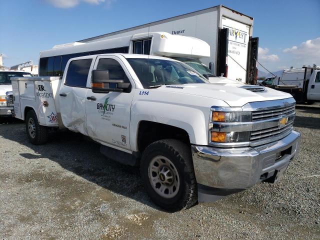 1GB4CYEYXHF117653 - 2017 CHEVROLET SILVERADO C3500 WHITE photo 1