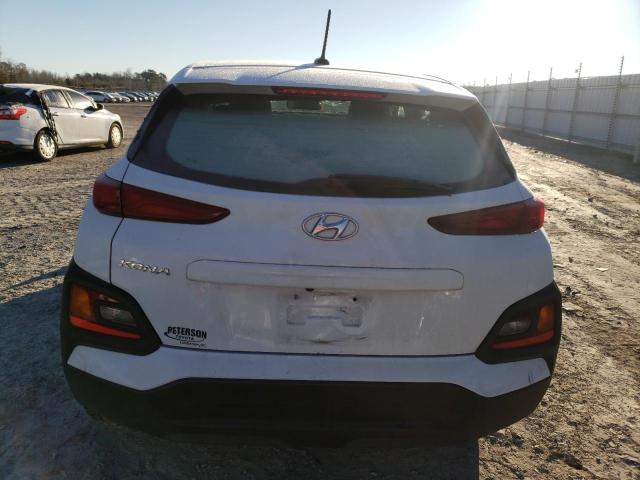 KM8K12AA7LU425507 - 2020 HYUNDAI KONA SE WHITE photo 6