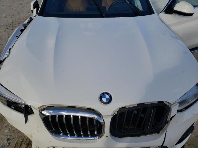 5UXTR9C55KLD96699 - 2019 BMW X3 XDRIVE30I WHITE photo 11