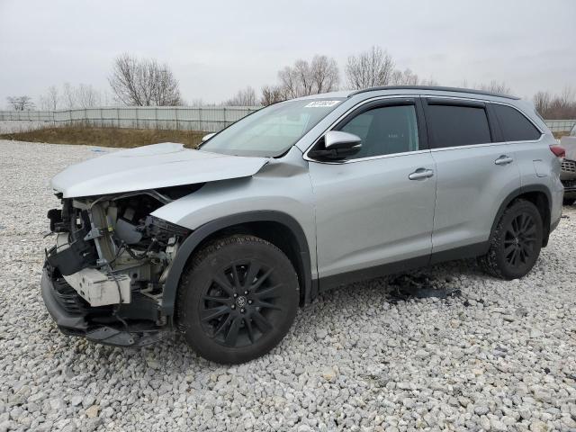 2019 TOYOTA HIGHLANDER SE, 