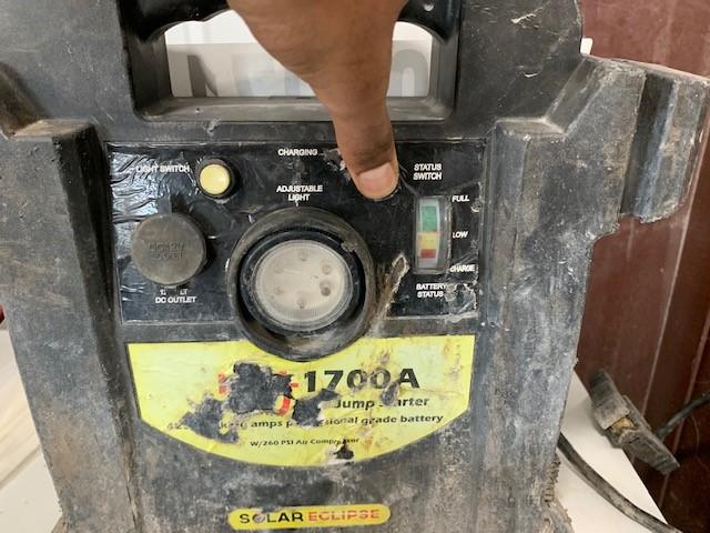 undefined - 0 JUMPB OX/BATTERY  photo 5