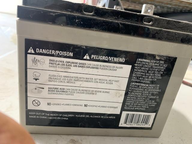 undefined - 0 JUMPB OX/BATTERY  photo 6