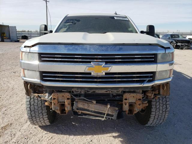 1GC2KUEG1FZ114657 - 2015 CHEVROLET SILVERADO K2500 HEAVY DUTY WHITE photo 5