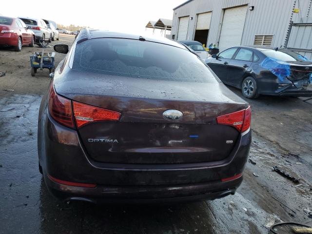 5XXGM4A79DG193307 - 2013 KIA OPTIMA LX MAROON photo 6