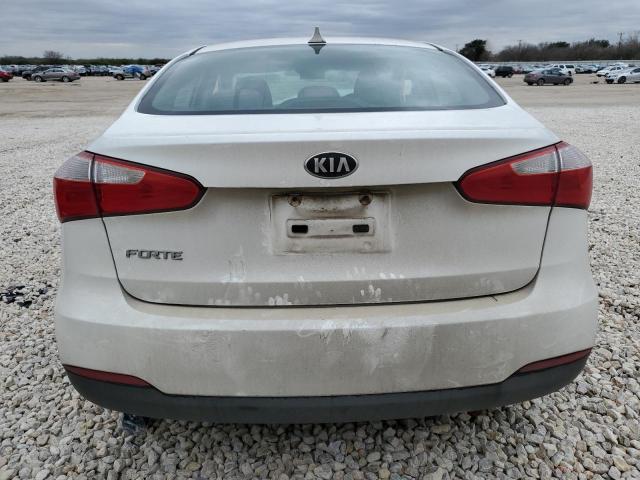 KNAFX4A67E5098886 - 2014 KIA FORTE LX WHITE photo 6