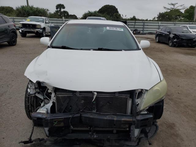 4T1BE46K69U810471 - 2009 TOYOTA CAMRY BASE WHITE photo 5