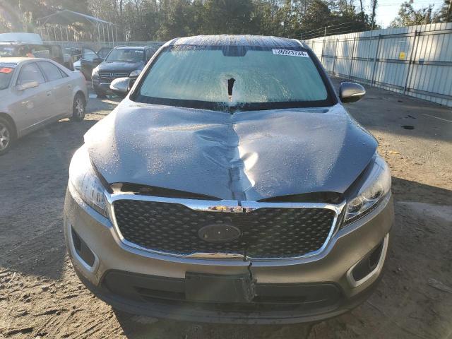 5XYPG4A38JG408882 - 2018 KIA SORENTO LX GRAY photo 5