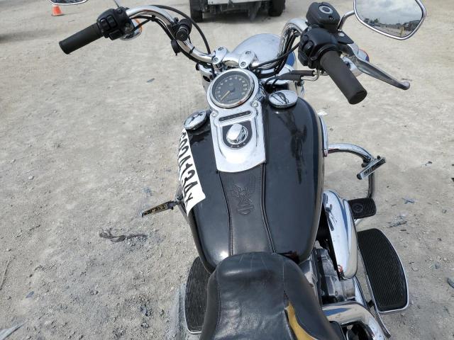 1HD1GZM18FC308367 - 2015 HARLEY-DAVIDSON FLD SWITCHBACK BLACK photo 5