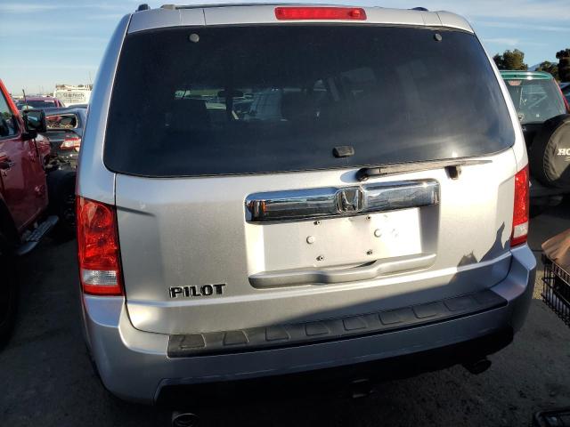 5FNYF3H44BB045814 - 2011 HONDA PILOT EX SILVER photo 6