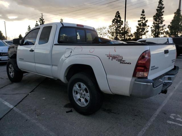 5TETU62N75Z083771 - 2005 TOYOTA TACOMA PRERUNNER ACCESS CAB WHITE photo 2