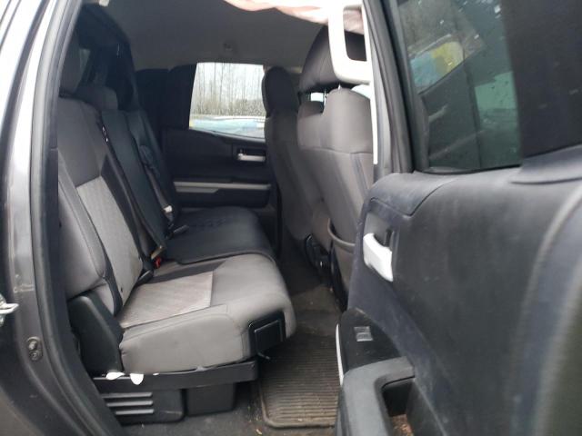 5TFUM5F12GX065713 - 2016 TOYOTA TUNDRA DOUBLE CAB SR/SR5 CHARCOAL photo 10