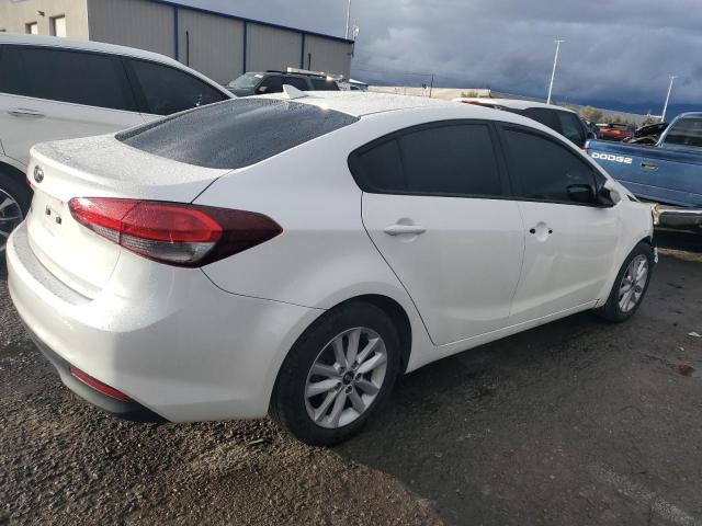 3KPFL4A78HE132740 - 2017 KIA FORTE LX WHITE photo 3