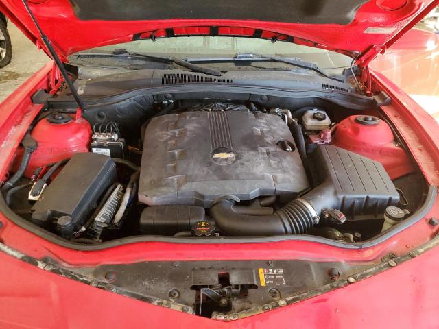 2G1FE1E34C9155268 - 2012 CHEVROLET CAMARO LS RED photo 11