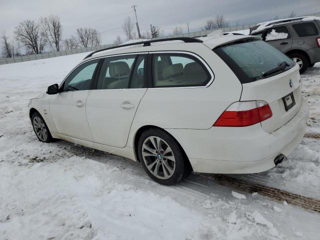 WBAPT7C56AC237577 - 2010 BMW 535 XI WHITE photo 2