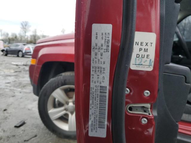 1C4NJRFB8HD142035 - 2017 JEEP PATRIOT LATITUDE RED photo 12