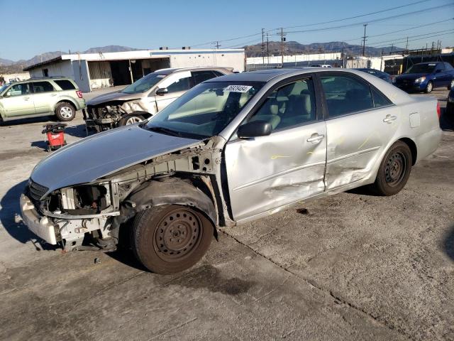 4T1BE32K02U582411 - 2002 TOYOTA CAMRY LE SILVER photo 1