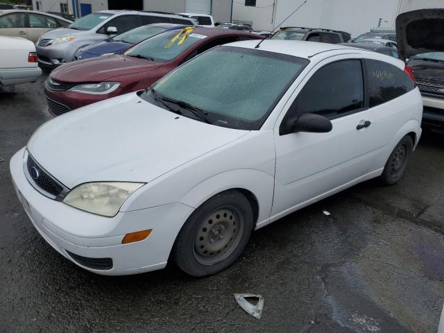 1FAHP31N37W261274 - 2007 FORD FOCUS ZX3 WHITE photo 1