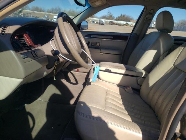 1LNHM81W34Y614651 - 2004 LINCOLN TOWN CAR EXECUTIVE BEIGE photo 7