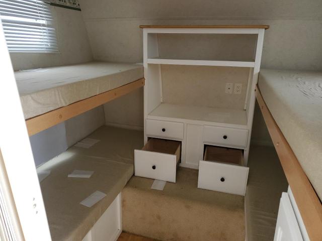 4YDT2602135904584 - 2003 KEYSTONE OUTBACK BEIGE photo 5