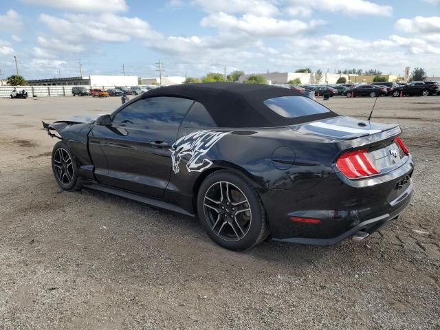 1FATP8UH3L5111761 - 2020 FORD MUSTANG BLACK photo 2