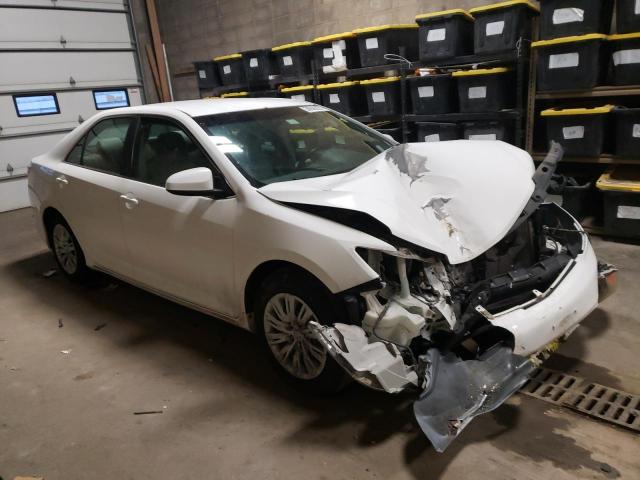 4T4BF1FK4CR267436 - 2012 TOYOTA CAMRY BASE WHITE photo 4