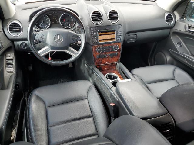 4JGBB8GB8BA732118 - 2011 MERCEDES-BENZ ML 350 4MATIC BLACK photo 8
