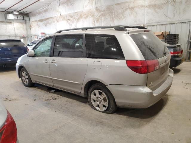 5TDZA22C55S250815 - 2005 TOYOTA SIENNA XLE SILVER photo 2