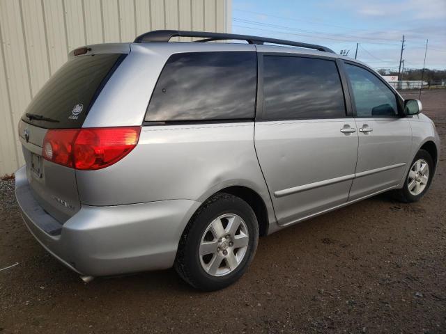 5TDZK22C38S210752 - 2008 TOYOTA SIENNA XLE SILVER photo 3