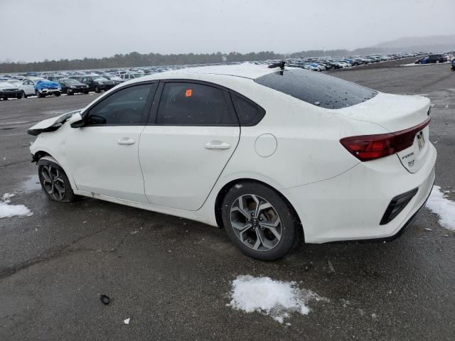 3KPF24AD5ME290102 - 2021 KIA FORTE FE WHITE photo 2