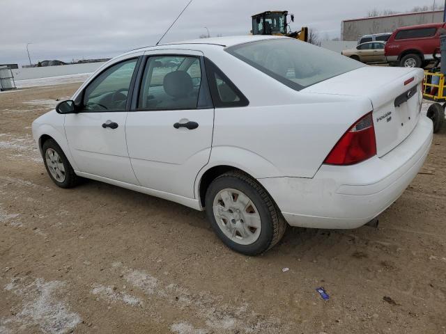 1FAHP34NX7W294137 - 2007 FORD FOCUS ZX4 WHITE photo 2