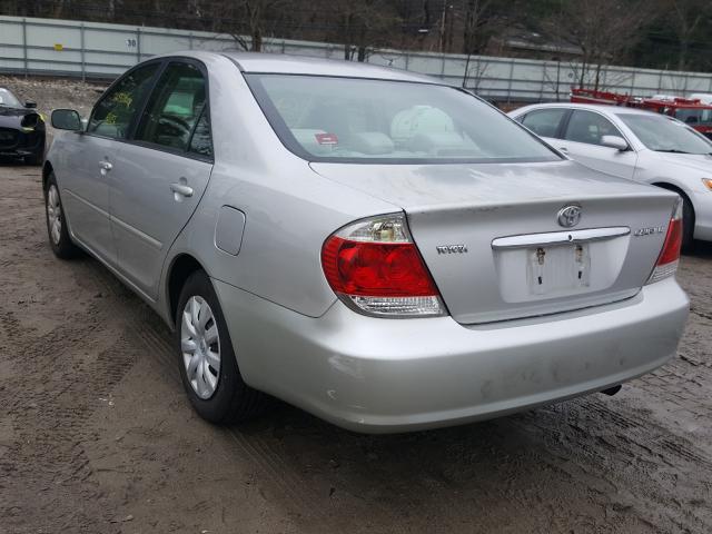 4T1BE32K75U538832 - 2005 TOYOTA CAMRY LE  photo 3