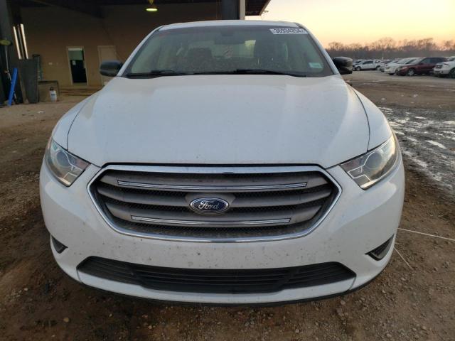 1FAHP2D8XJG138105 - 2018 FORD TAURUS SE WHITE photo 5