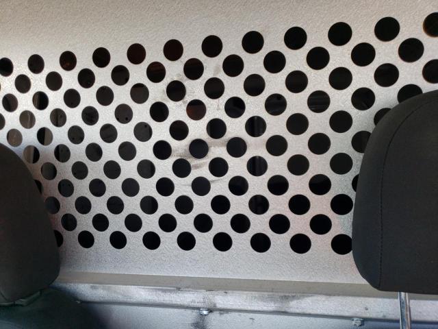 ZFBHRFAB1K6L91061 - 2019 RAM PROMASTER WHITE photo 10