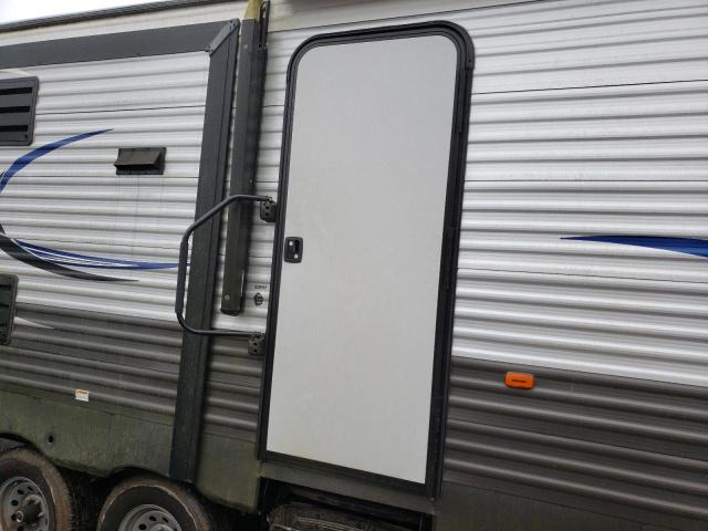4YDT33B22HS370710 - 2017 ZING TRAILER TWO TONE photo 5
