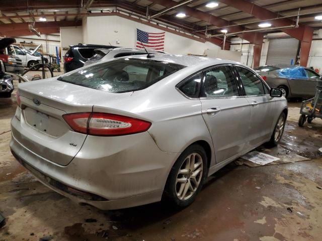 3FA6P0H71FR233570 - 2015 FORD FUSION SE SILVER photo 3