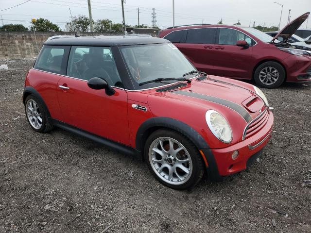 WMWRE33586TL21354 - 2006 MINI COOPER S RED photo 4