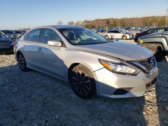 1N4AL3AP3HC191065 - 2017 NISSAN ALTIMA 2.5 SILVER photo 4