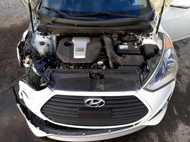 KMHTC6AE7FU239009 - 2015 HYUNDAI VELOSTER TURBO WHITE photo 11