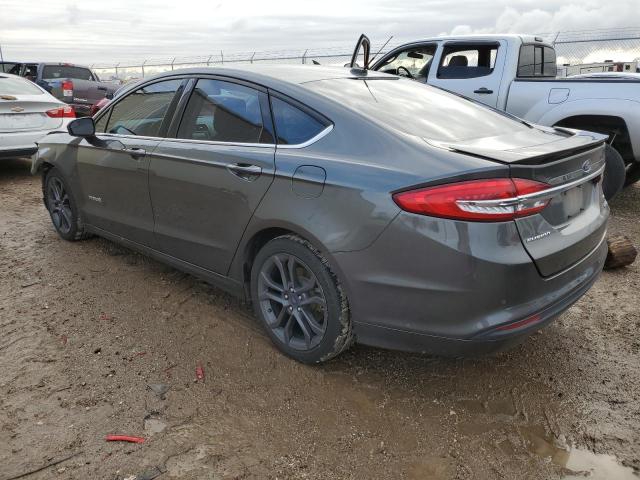 3FA6P0LU4JR267413 - 2018 FORD FUSION SE HYBRID CHARCOAL photo 2