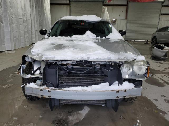 2D4GZ48V85H647067 - 2005 DODGE MAGNUM SXT SILVER photo 5