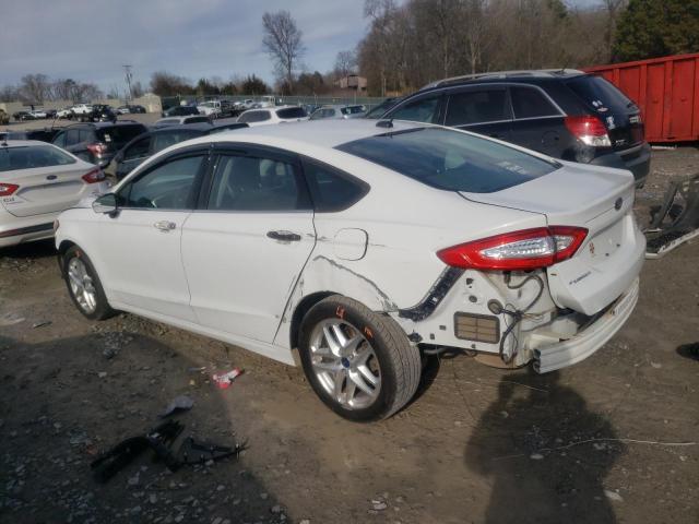 3FA6P0HR7DR179321 - 2013 FORD FUSION SE WHITE photo 2