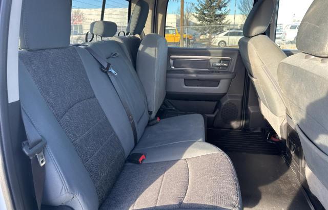 3C6TR5DT5JG180732 - 2018 RAM 2500 SLT თეთრი ფოტო 6