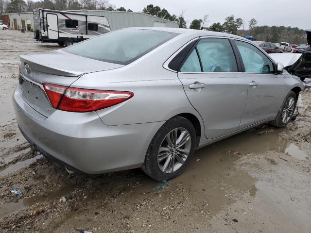 4T1BF1FK4GU189336 - 2016 TOYOTA CAMRY LE SILVER photo 3