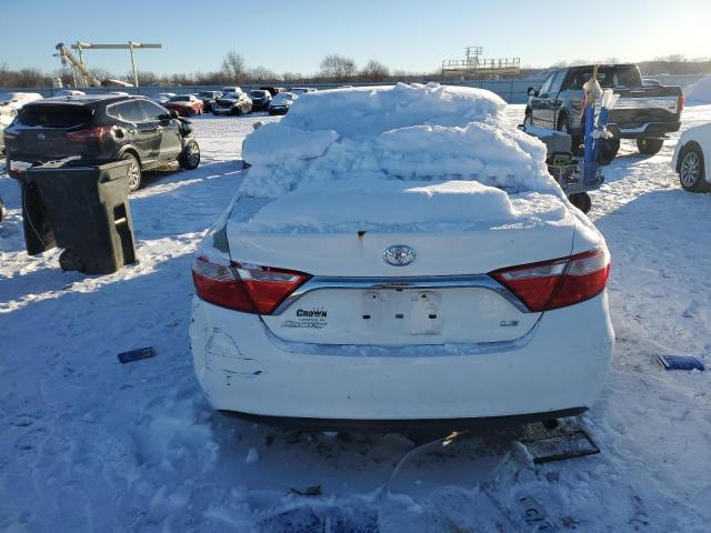 4T4BF1FK8FR492074 - 2015 TOYOTA CAMRY LE WHITE photo 6