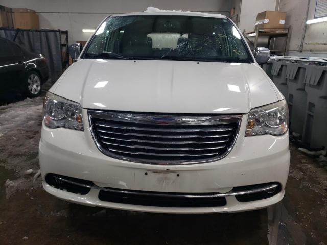 2C4RC1CG8DR536123 - 2013 CHRYSLER TOWN & COU TOURING L WHITE photo 5